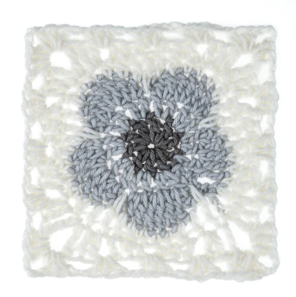 Red Heart Flower Power: Silver Sage